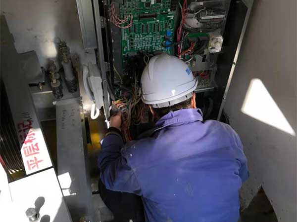 ʏ�����������ݟo���巽���vϵ�y